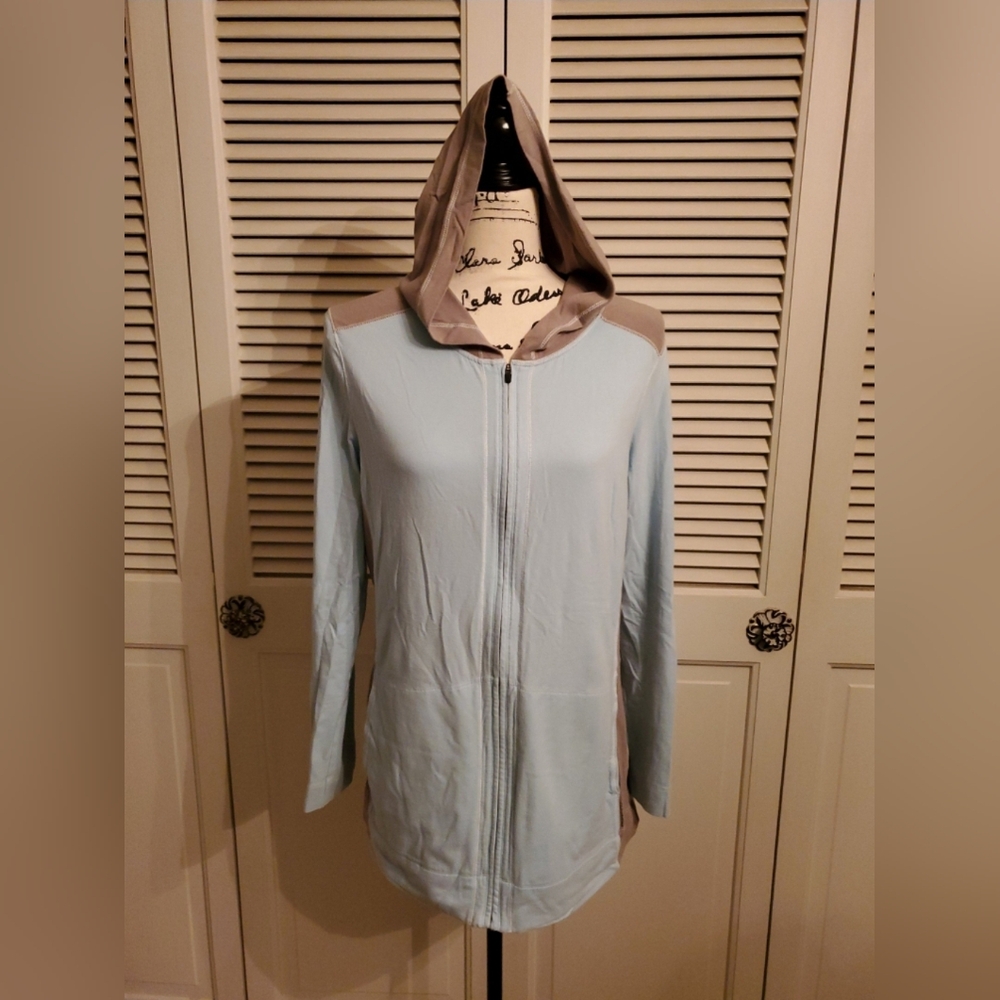 Women's Eddie Bauer lightweight Hooded Jacket